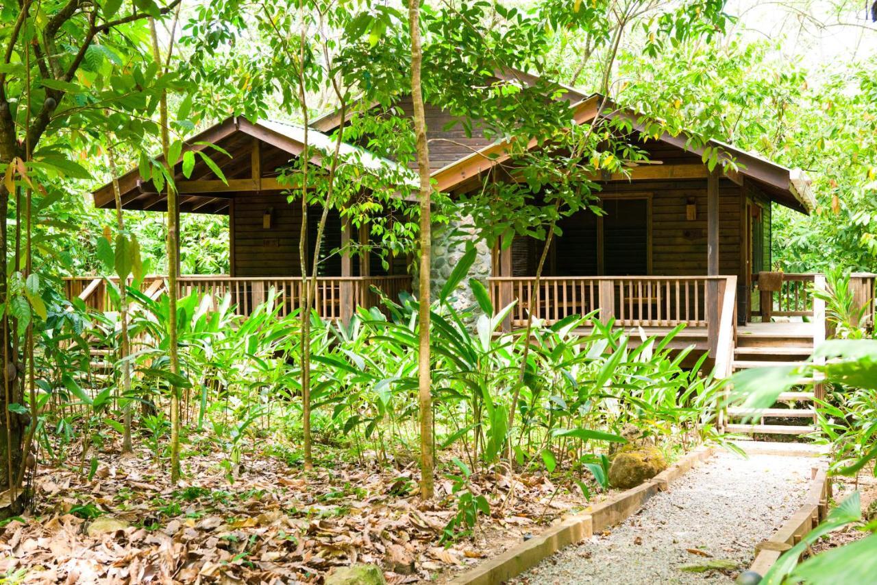 The Lodge & Spa At Pico Bonito El Pino Exterior photo